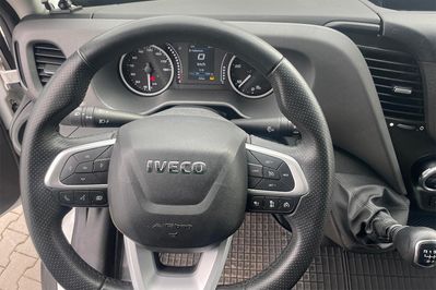 Iveco Daily 50C18 Kontener Chłodnia 8EP do -5°C + Winda