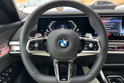BMW Seria 7 740d xDrive M Sport