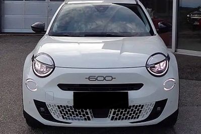 Fiat 600 La Prima 1.2 Turbo Hybrid eDCT