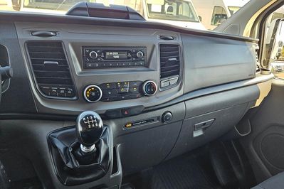 Ford Transit Custom L2H1 Zabudowa Warsztatowa