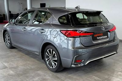 Lexus CT 200h