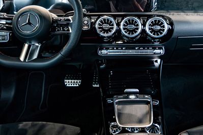 Mercedes CLA 220 4-Matic AMG Line