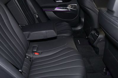 Mercedes Klasa E 200 4-Matic AMG