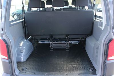 Volkswagen Transporter TDI L2H1