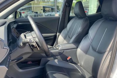 Lexus LBX Hybrid Relax