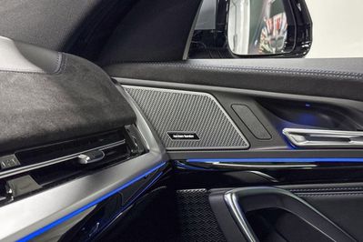 BMW iX2 eDrive20 M Sport