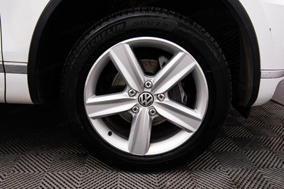 Volkswagen Touareg 3.0 TDI V6 BMT R-Line