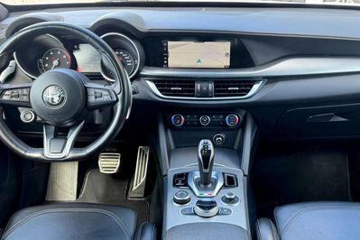 Alfa Romeo Stelvio Turbo Veloce Q4