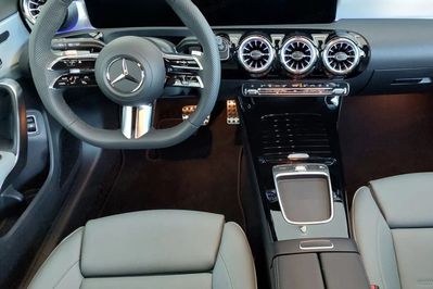 Mercedes Klasa A 220 4-Matic AMG Line
