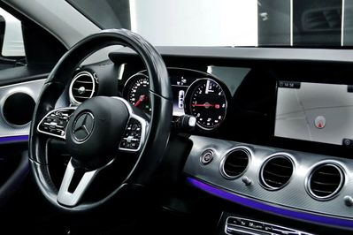 Mercedes Klasa E 200 d 9G-TRONIC