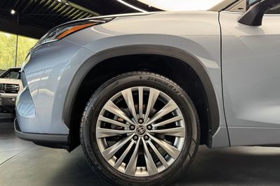 Toyota Highlander 2.5 Hybrid Prestige