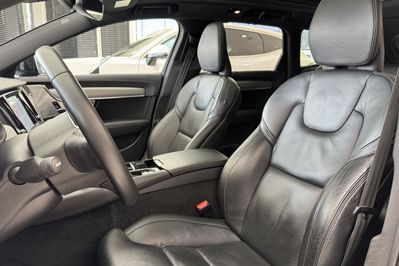 Volvo V90 T8 AWD Plug-In Hybrid R-Design aut