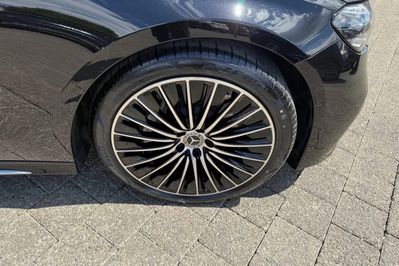 Mercedes E Klasa 300 e  4-Matic AMG