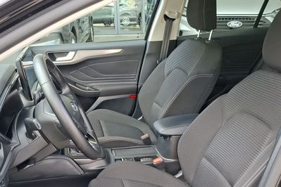Ford Focus 1.0 Ecoboost Mhev Titanium x