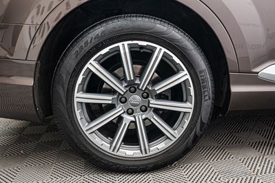 Audi Q7 3.0 TDI S-Line quattro Tiptr.