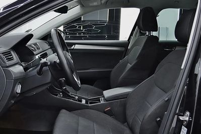 Skoda Superb 2.0 TDI Ambition DSG