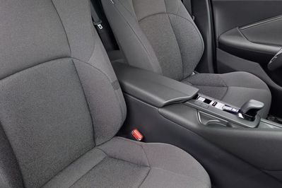 Toyota C-HR Comfort 1.8 Hybrid