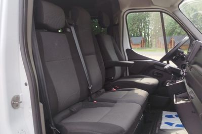 Renault Master dCi L4H2 RWD Pack Clim