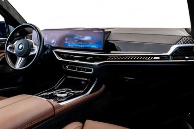 BMW X7 M60i xDrive M Sport