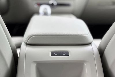 Volvo XC60 B4 D Plus Dark