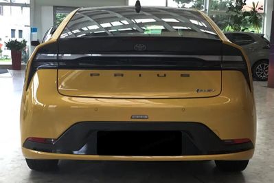 Toyota Prius Executive 2.0 Plug-in Hybrid