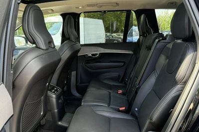 Volvo XC90 T8 AWD Plug-In Hybrid Ultimate Dark 7os