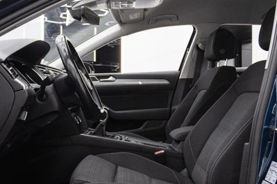 Volkswagen Passat TSI Evo Business