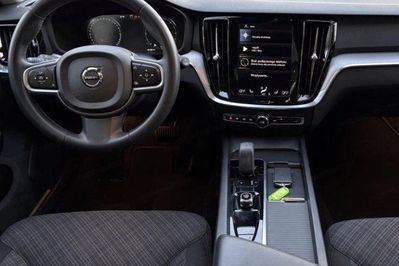 Volvo V60 B4 D Momentum Pro aut