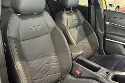 Jeep Avenger 1.2 e-Hybrid