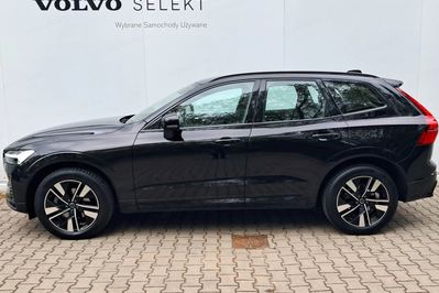 Volvo XC60 B5 B AWD Plus Dark