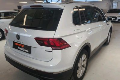 Volkswagen Tiguan 2.0 TSI Life 4Motion DSG