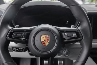 Porsche Cayenne Coupe E-Hybrid