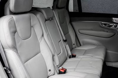 Volvo XC90 T8 Plug-In Hybrid AWD Ultra Bright 7os