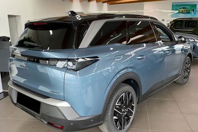 Peugeot 5008 GT Exclusive S&S e-DCS6 1.2 PureTech mHEV