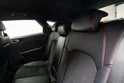 Kia ProCeed 1.6 T-GDI GT DCT