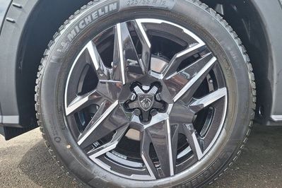 Peugeot 3008 GT e-DCS6 1.2 mHEV