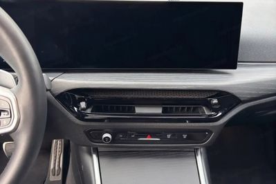 BMW Seria 3 Touring 330d xDrive M Sport