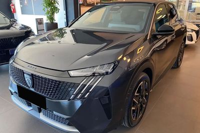 Peugeot 3008 Allure e-DCS 1.2 mHEV