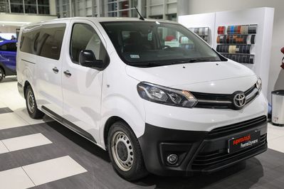 Toyota Proace Verso Long L2H1