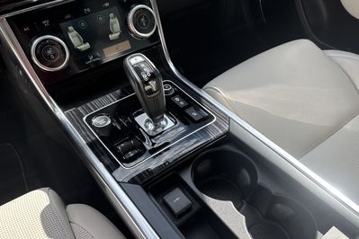 Jaguar XE 2.0 P250 R-Dynamic HSE aut