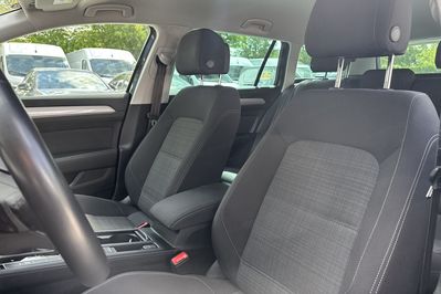 Volkswagen Passat Business 2.0 TDI EVO  DSG