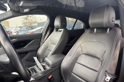 Jaguar I-Pace EV400 AWD SE