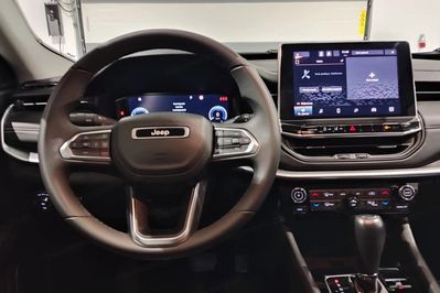 Jeep Compass T4 mHEV Limited FWD S&S DCT