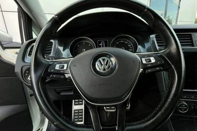Volkswagen Golf 2.0 TDI 4Mot. DSG