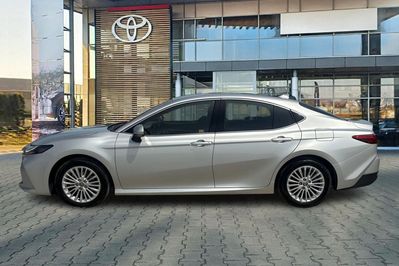 Toyota Camry 2.5 Hybrid Dynamic Force Comfort e-CVT