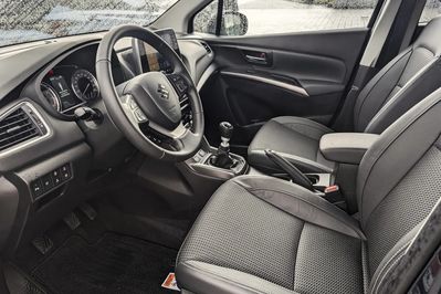 Suzuki S-Cross 1.4 Shvs Elegance