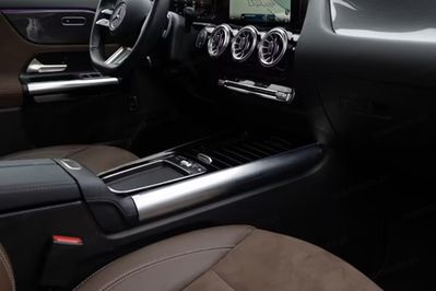 Mercedes GLA 220  4-Matic AMG Line