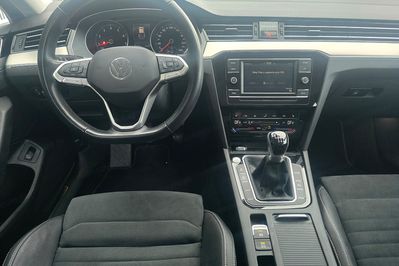Volkswagen Passat 1.5 TSI EVO Elegance