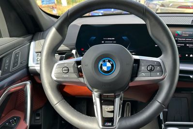 BMW iX1 eDrive20 66.5kWh M Sport