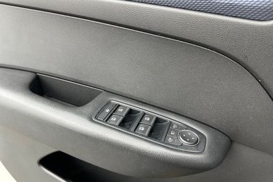 Renault Arkana Evolution 1.6 E-Tech Hybrid AT